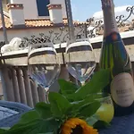 Casa Patricia 아파트